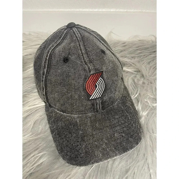 New Era 9Fifty NBA Portland Trail Blazers Rocker Clean Mens Hat Cap One Size - Picture 3 of 10